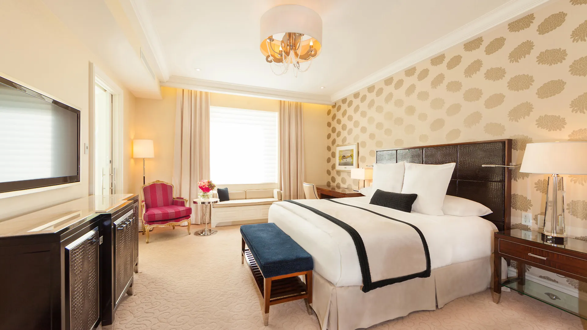 Отель The Ritz-Carlton, Монреаль Канада