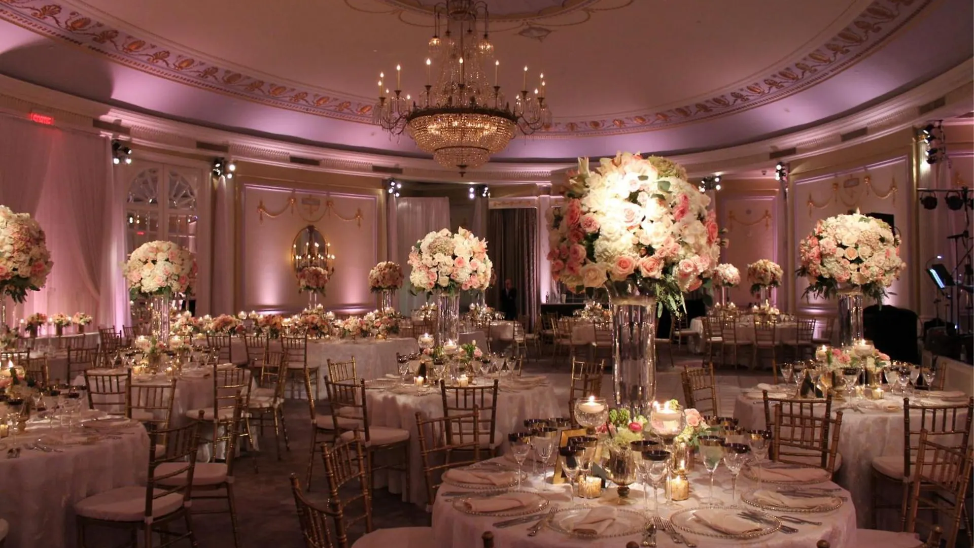 Отель The Ritz-Carlton, Монреаль