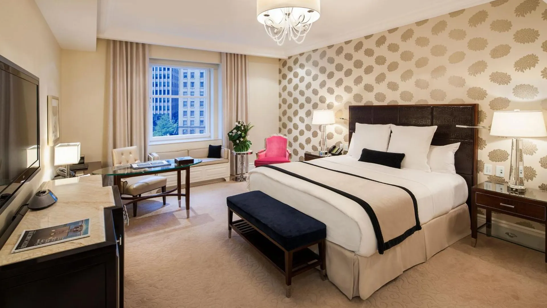 Отель The Ritz-Carlton, Монреаль