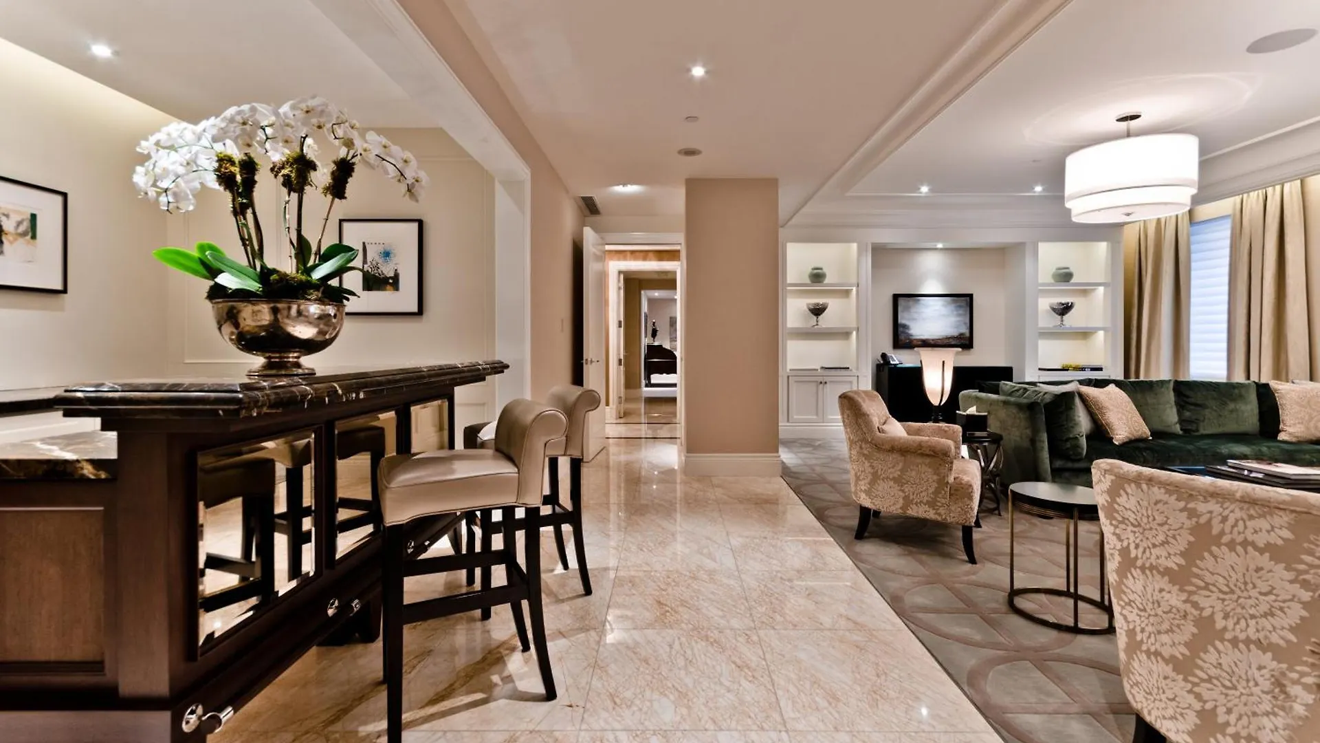 Отель The Ritz-Carlton, Монреаль